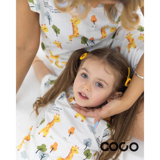 خرید اینترنتی ست لباس راحتی کودک آستین کوتاه کبریتی کُ کُ Coco طرح زرافه مهربون | فروشگاه اینترنتی سیسمونی و اسباب بازی بیبی پرو