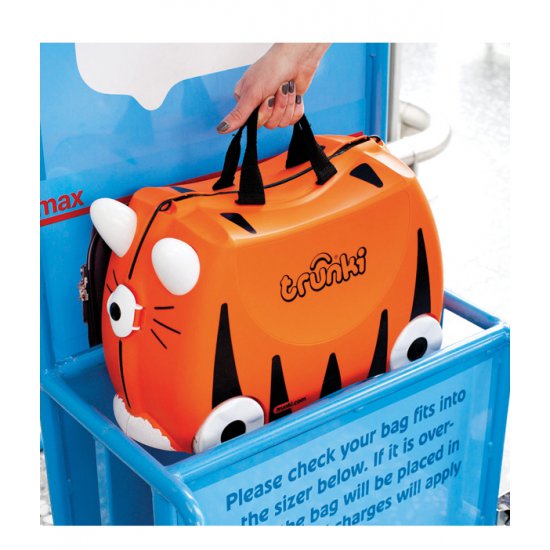 خرید اینترنتی چمدان چرخ دار کودک طرح ببر نارنجی ترانکی Trunki