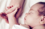 رشد حرکتی نوزاد در بدو تولد
