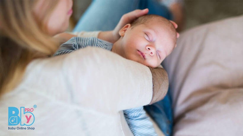 الگوی خواب نوزاد تا 3 ماهگی