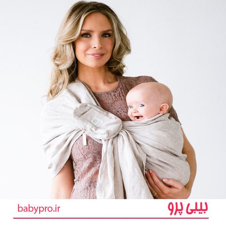آغوشی کودک از جمله وسایلی است که در سال‌های اخیر اکثر آنهایی که نوزادی در راه دارند ترجیح می‌دهند در بدو تولد نوزادشان داشته باشند. برخی از والدین از «آغوشی» استفاده‌های زیادی می‌کنند و برای برخی دیگر تنها جنبه زیبایی دارد. این‌که آغوشی چقدر برایتان مفید است، به سبک زندگی‌ شما بستگی دارد، اما قطعاً اگر به استفاده از آغوشی عادت کنید روند زندگی برایتان ساده‌تر می‌شود.